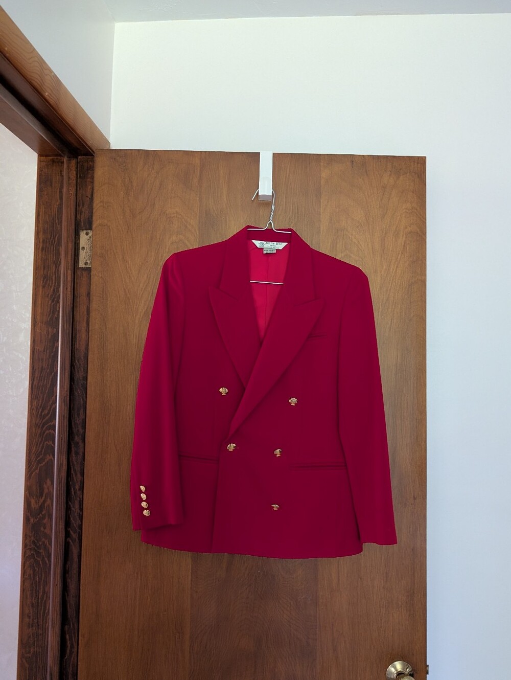 Austin Reed Women's 4P Double-Breasted Crimson Blazer Gold Buttons Extra Buttons